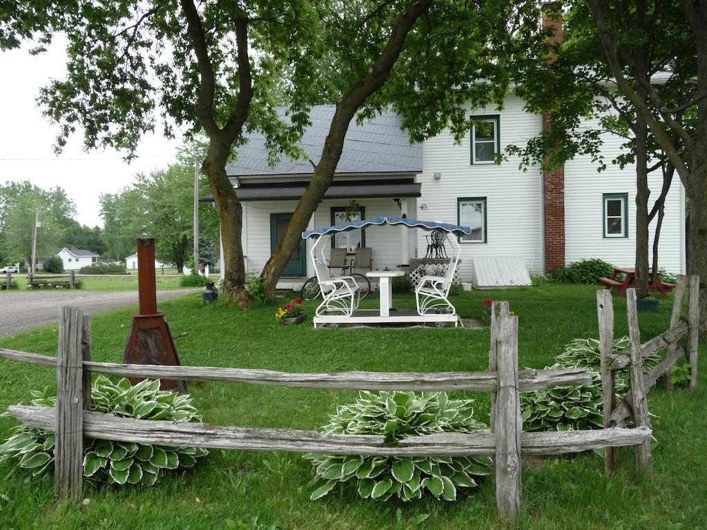 La Maison Des Leclerc Trois-Rivieres Exterior photo
