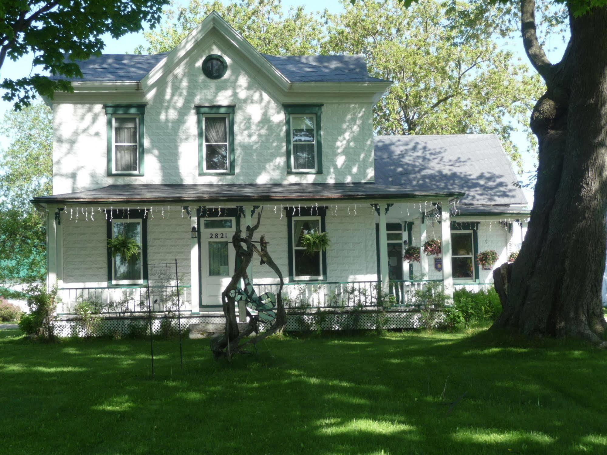 La Maison Des Leclerc Trois-Rivieres Exterior photo